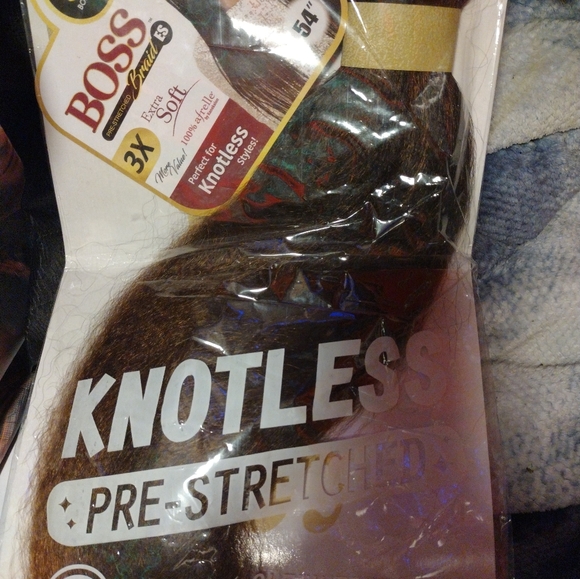 Hair extensions - Picture 3 of 3